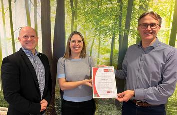 Bureau Veritas overrækker sit første danske ISO 22301 certifikat til B4Restore A/S